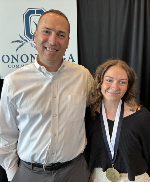 Pinnacle Award winner Elizabeth Kraynak (right) with OCC's Mike Borsz.
