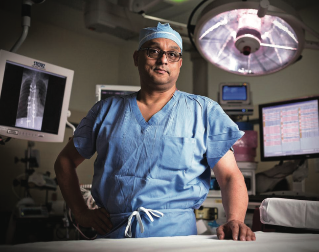 Image of Dr. Daryll Dykes, pediatric and adult spine reconstruction surgeon at Upstate Orthopedics