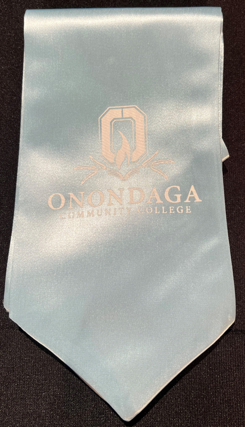 blue stole for commencement