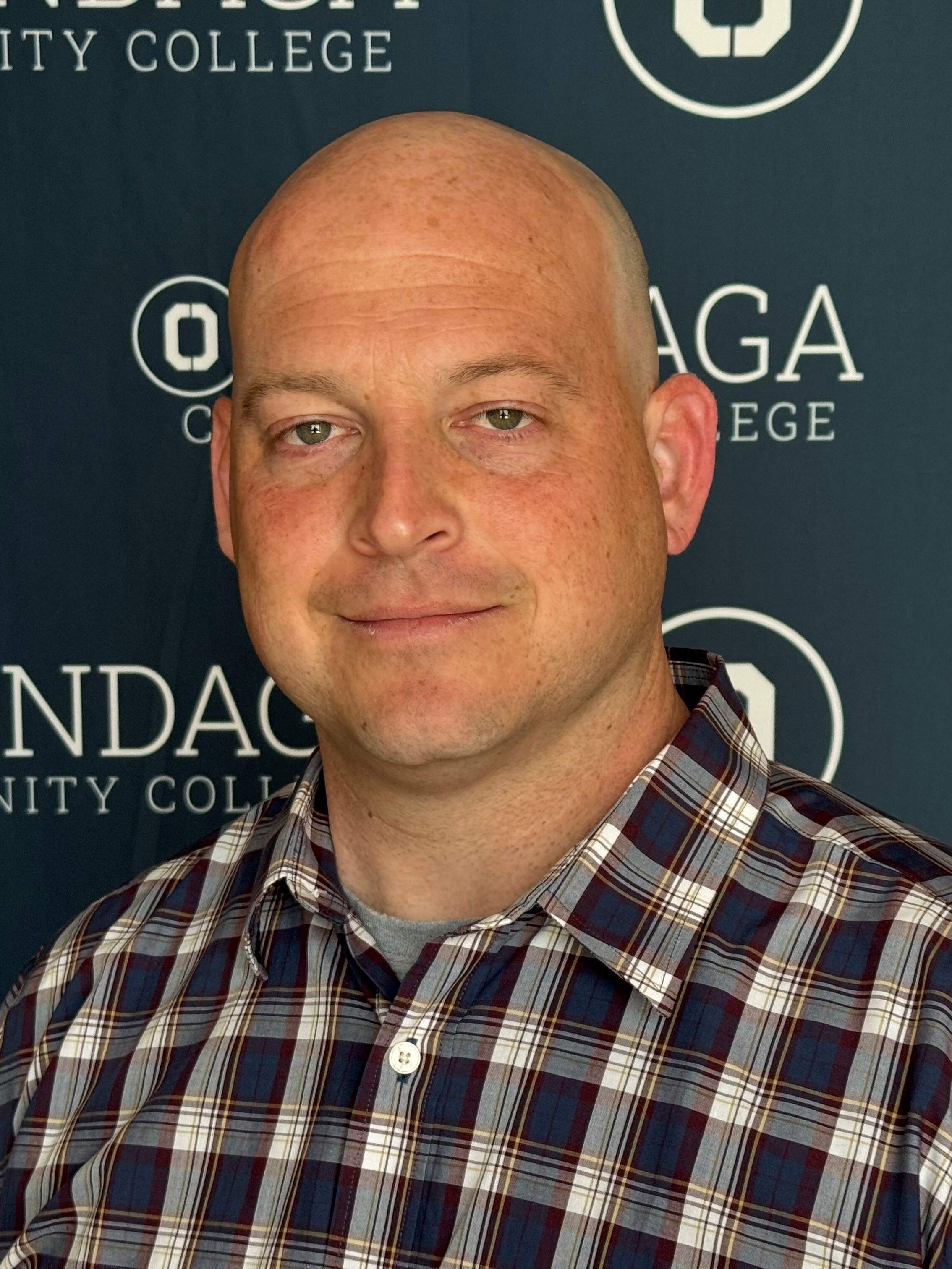 Headshot of Joseph Welch