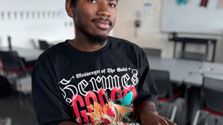 Larry Roundtree is a high school senior at Syracuse ITC who is taking classes on the OCC campus as part of the SMART Scholars program. He was inspired by his sister's fatal illness to become a doctor.