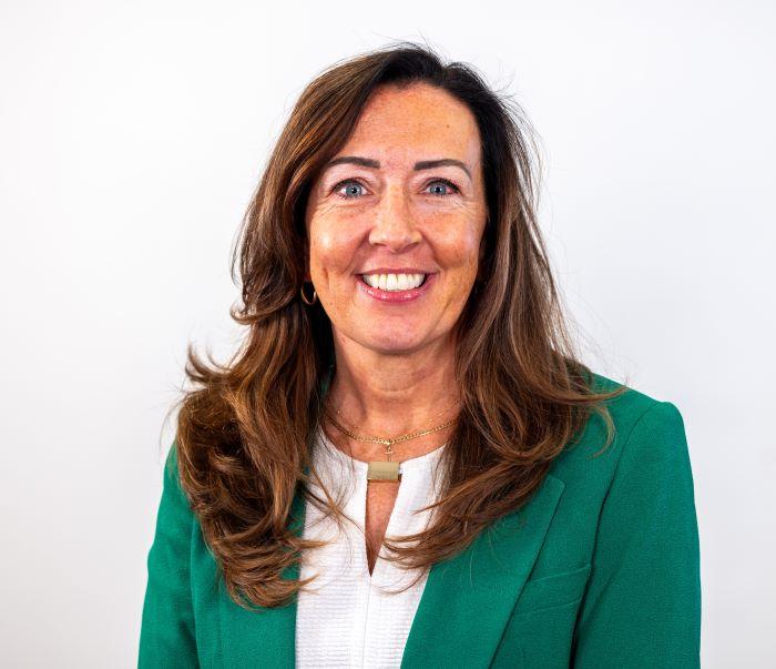 Heather Silvia '90, Fall 2025 Alumni Faces Honoree