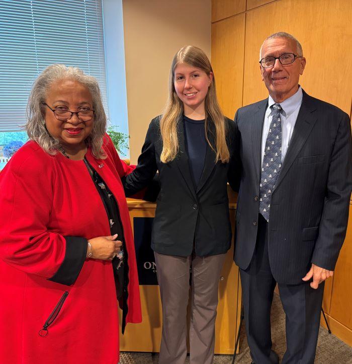 Vicki R. Brackens (left) was sworn in to OCC's Board of Trustees along with returning Student Trustee Alicia Oberlender (center) by Board Chair John P. Sindoni (right).