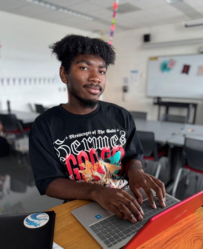 Larry Roundtree is a high school senior at Syracuse ITC who is taking classes on the OCC campus as part of the SMART Scholars program. He was inspired by his sister's fatal illness to become a doctor.