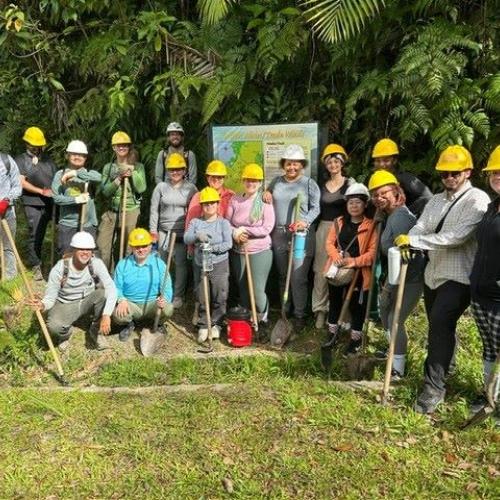 Meg O'Connell Social Justice Scholars spent their spring break in Puerto Rico on a Service-Learning trip.