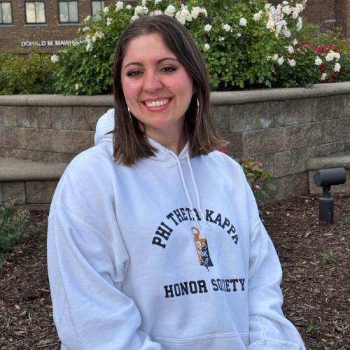 Elena Villasenor is a native of Mexico who is President of the Phi Theta Kappa Honor Society and a Mathematics & Science major.