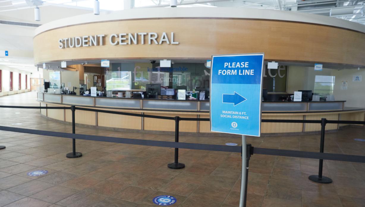 Gordon Student Center - social distancing