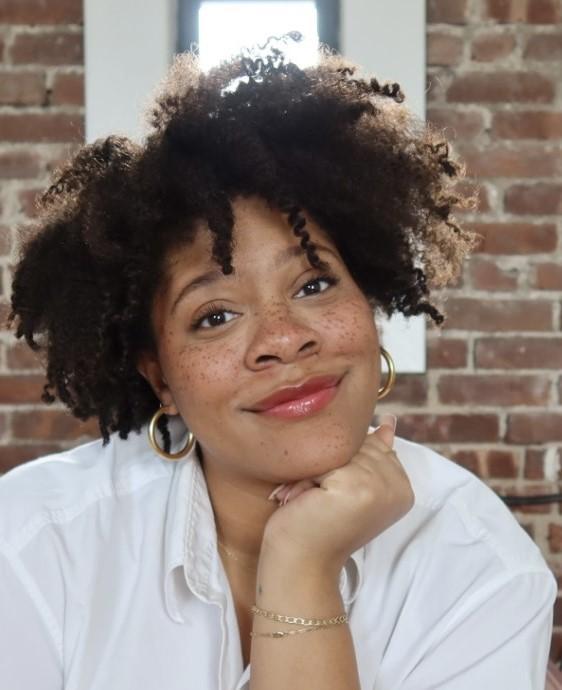 Janae Price '14 is a Video Producer and Host at Thrillist. She was recently featured in a Starbucks holiday video. Janae Price '14 is a Video Producer and Host at Thrillist. She was recently featured in a Starbucks holiday video.