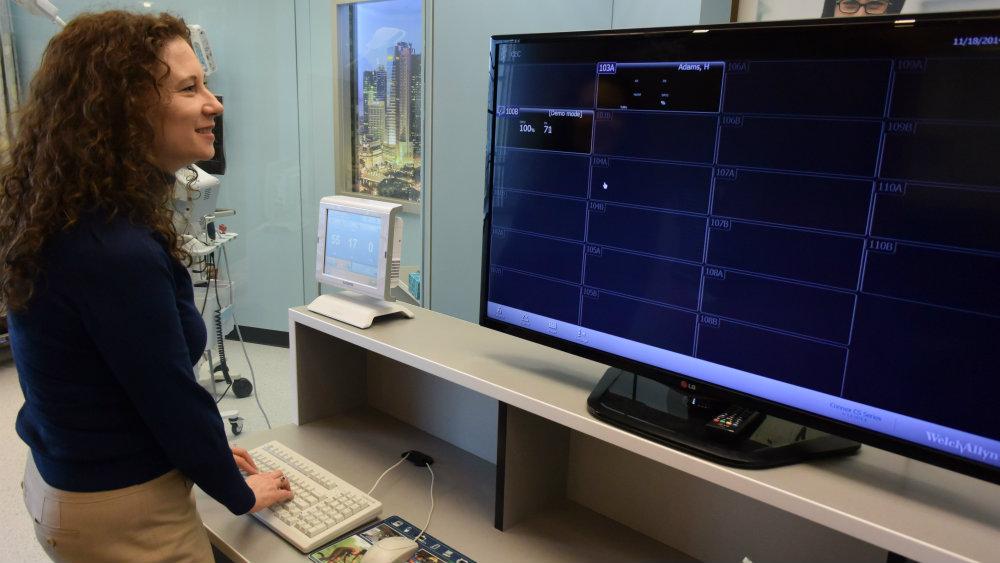 RESIZED Colasanti at computer